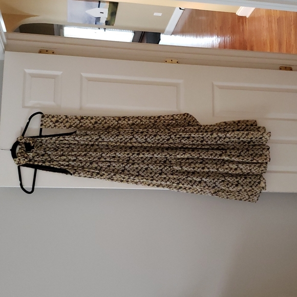 Banana Republic maxi sleeveless dress. - Picture 1 of 5